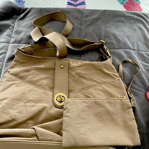 Baggallini crossbody bag